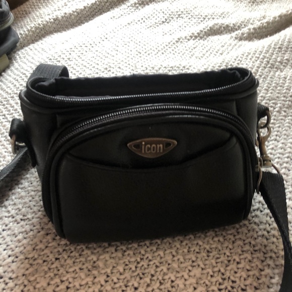 Camera bag for small digital camera - Picture 3 of 7